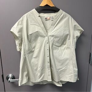 Faded Glory Cream Boxy Button Down Shirt with Mandarin Collar